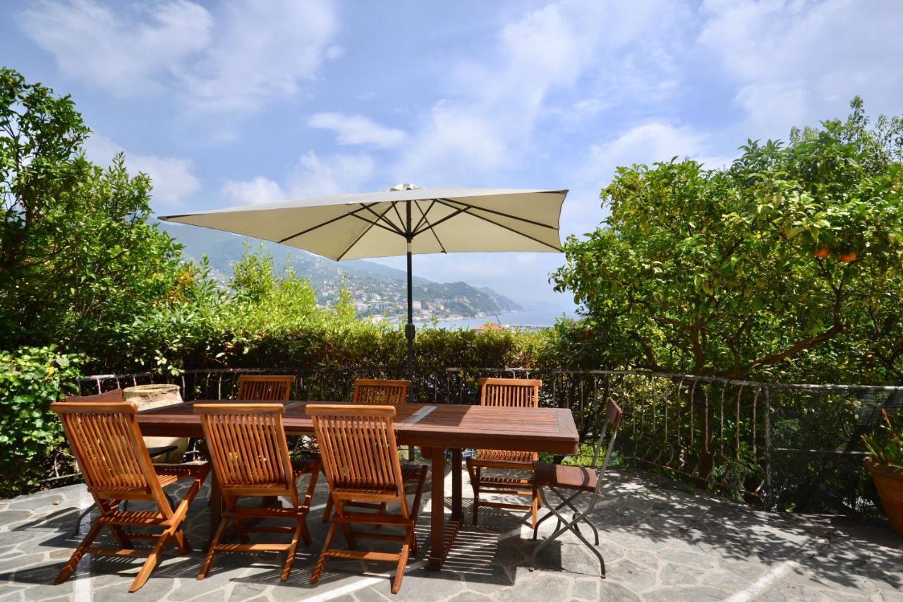 Villa Riviera Rapallo - 5 Min Walking From Beach Eksteriør billede
